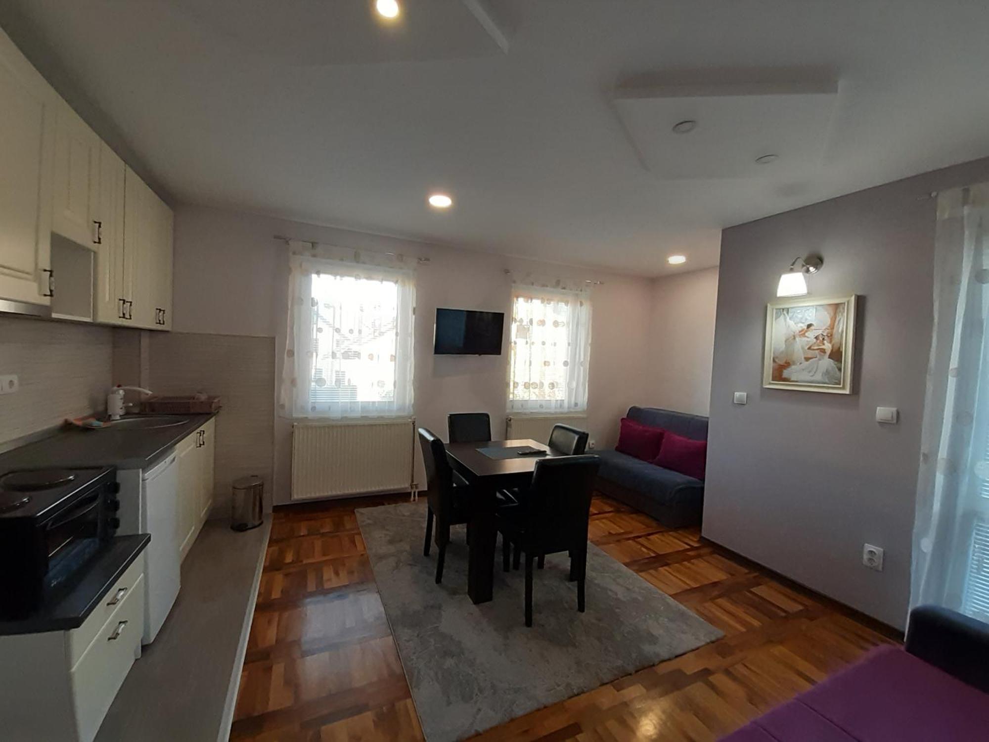 Apartments Vila Velickovic Zlatibor Ruang foto