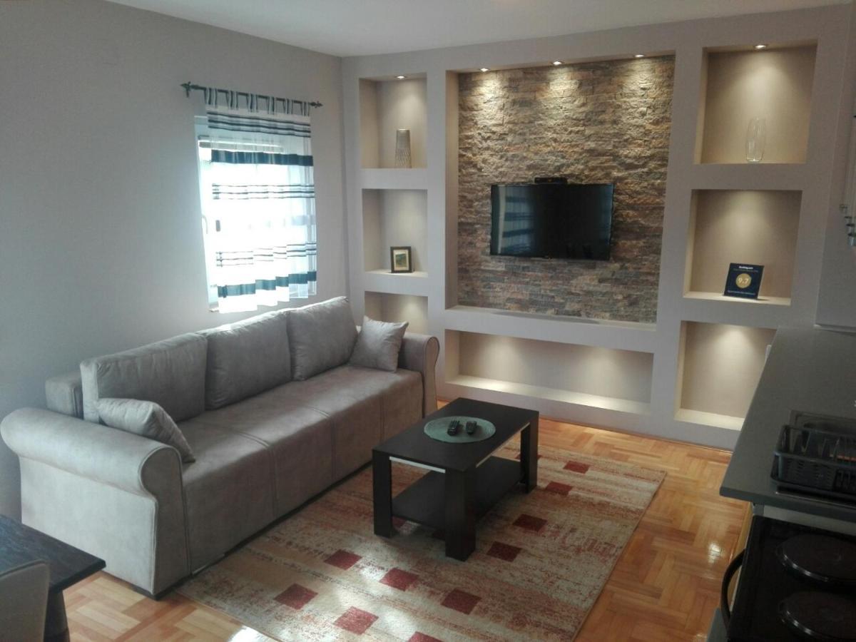 Apartments Vila Velickovic Zlatibor Bagian luar foto